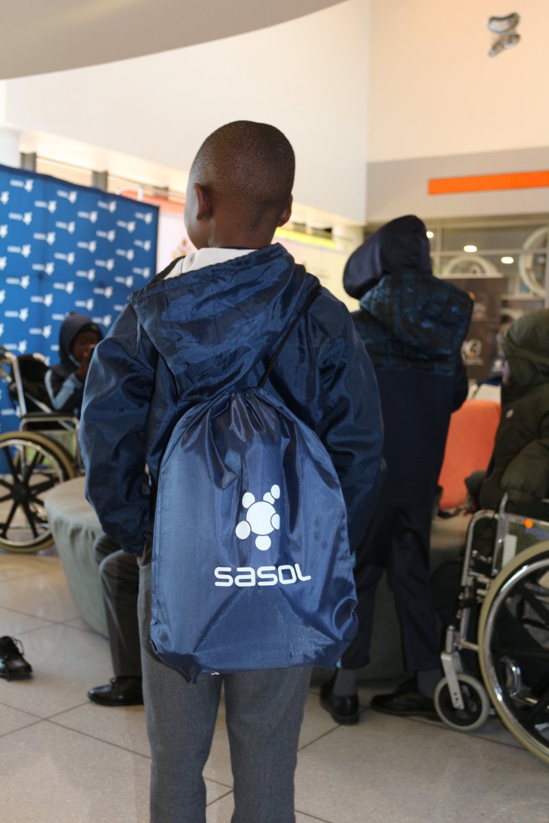 NMCF_SA's tweet photo. As part of the @SasolSA For Good Mandela 67 Minutes initiative, Sasol handed over a R1 million donation to the Nelson Mandela Children's Hospital (@_NMCH_),our flagship project, reaffirming a shared commitment to improving the lives of children who need specialised healthcare. https://t.co/JFmmkwiPcz