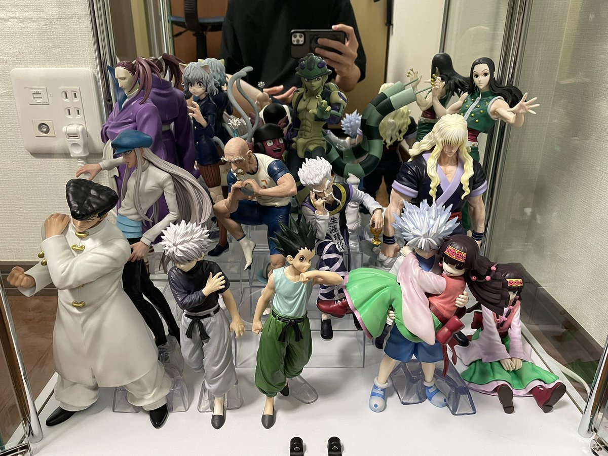 figure_hunter1's tweet photo. ブラショ行ったら内袋未開封の3000円でそこからPayPayだと20%還元だから買っちゃった😊😊

少し塗装剥げてるところもあるけど反対向きに飾るから問題なし👌 https://t.co/gaeYtK8VVi