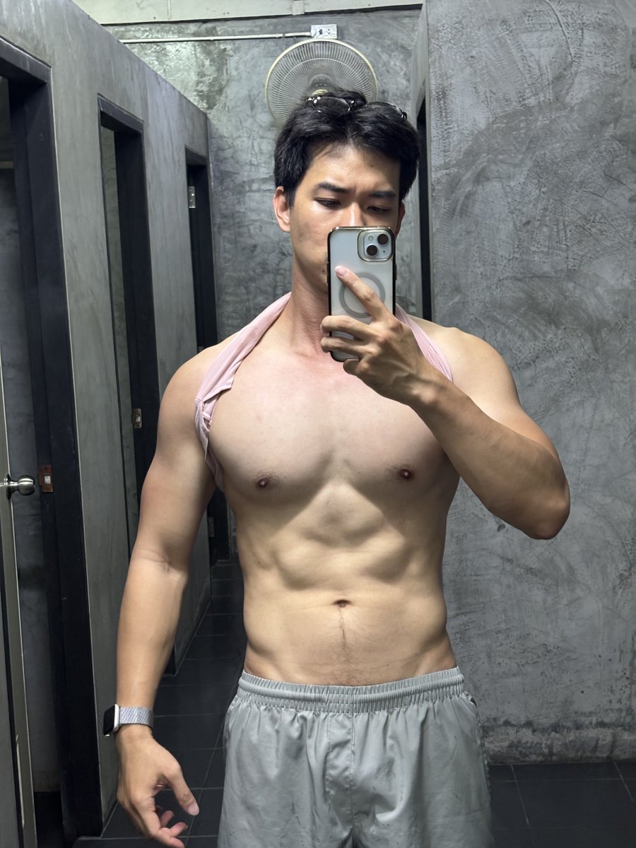 WanitchapongS's tweet photo. https://t.co/4ok8aIoYke