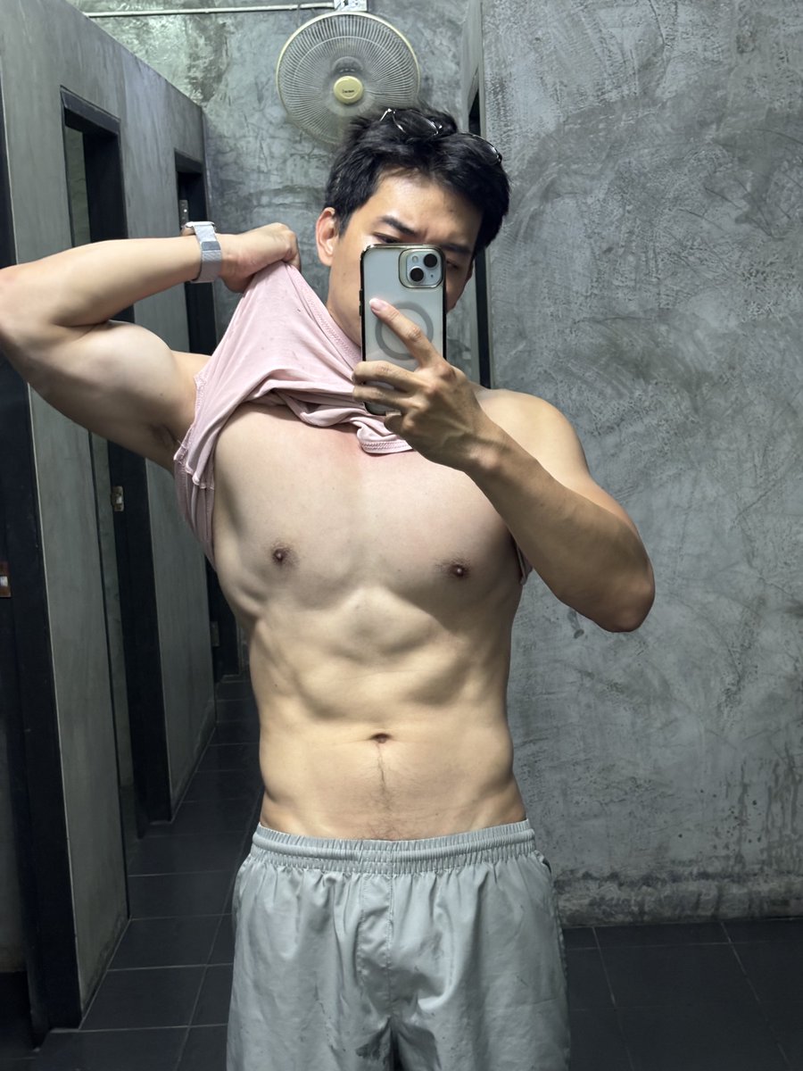 WanitchapongS's tweet photo. https://t.co/4ok8aIoYke