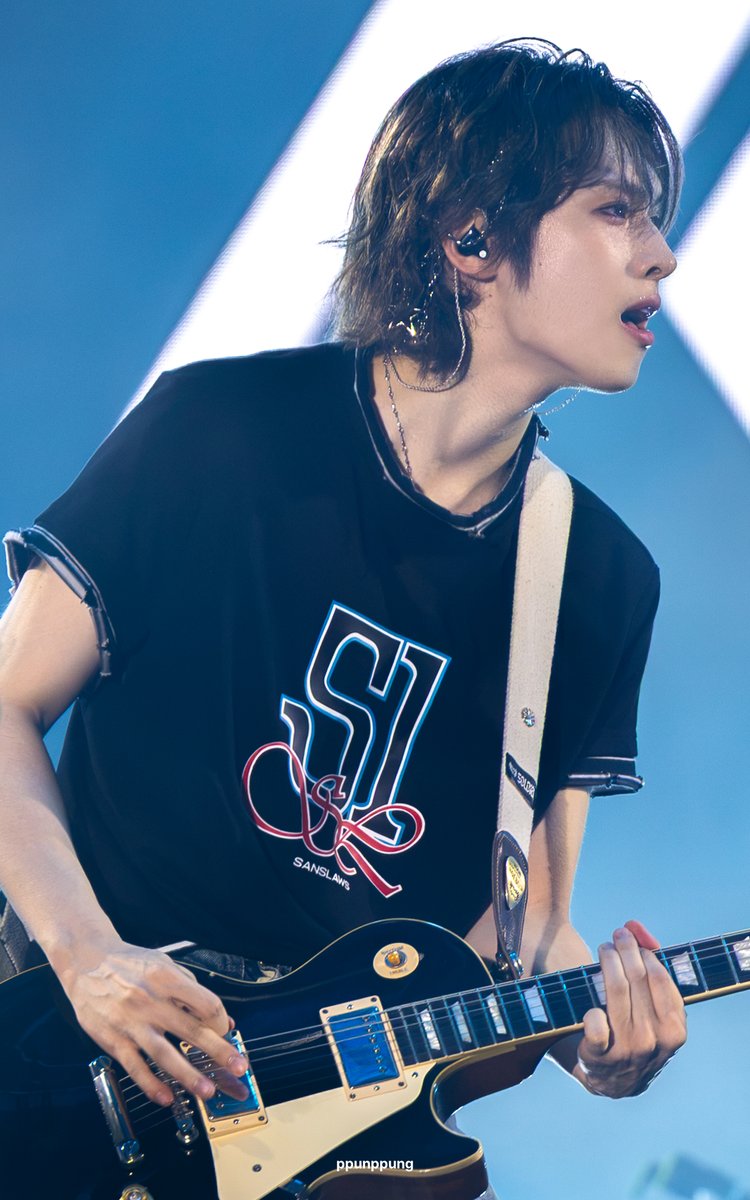 ppunppung4084's tweet photo. 260731 인천 펜타포트      

#XdinaryHeroes #엑스디너리히어로즈 #Gaon #가온 https://t.co/eByE35vQML