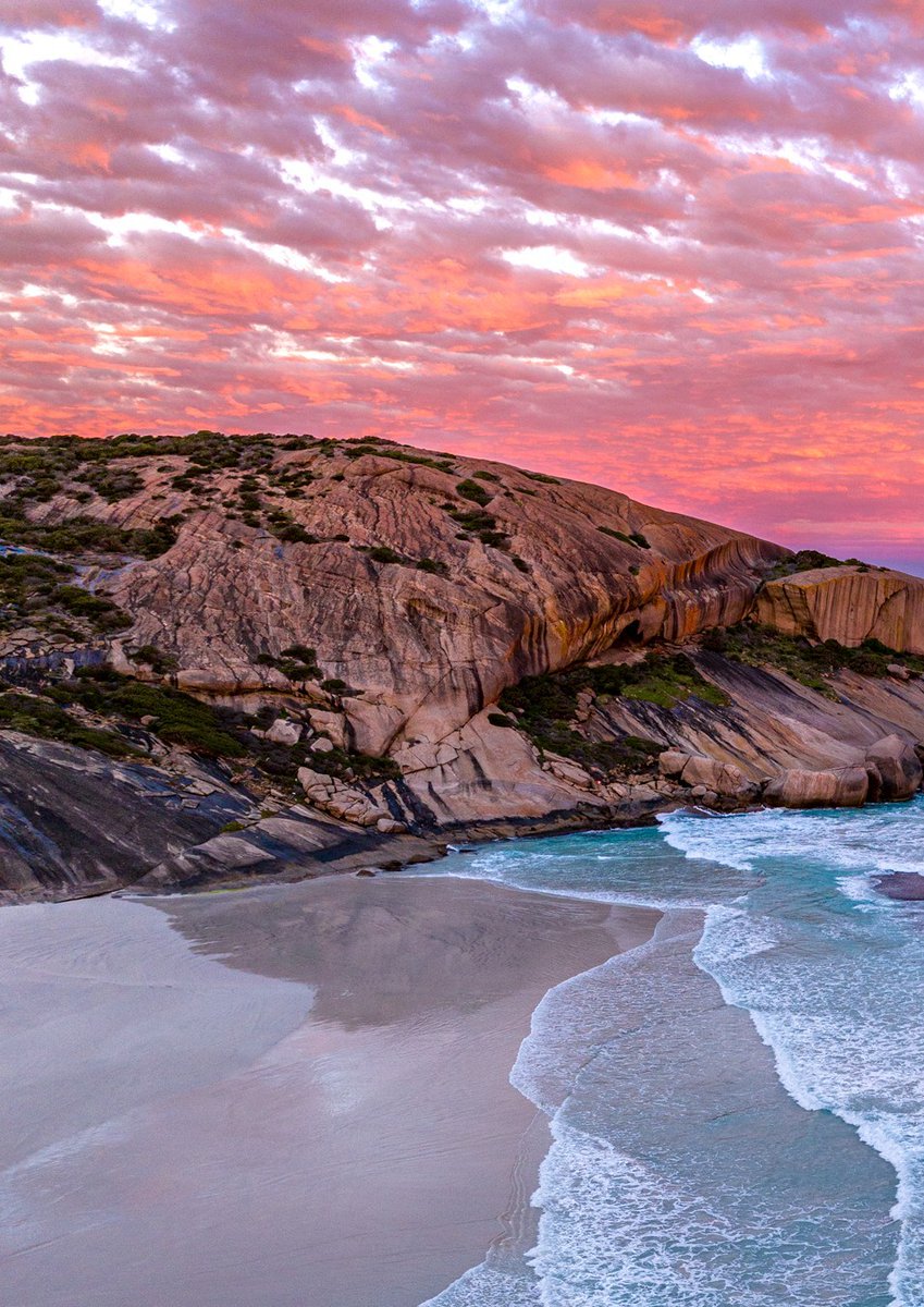 Oi_On_Ya's tweet photo. GN✨
Dempster Head -West Beach, Esperance, Western Australia. 
Thank you everyone! ⭐️ https://t.co/00kVIUTXQE