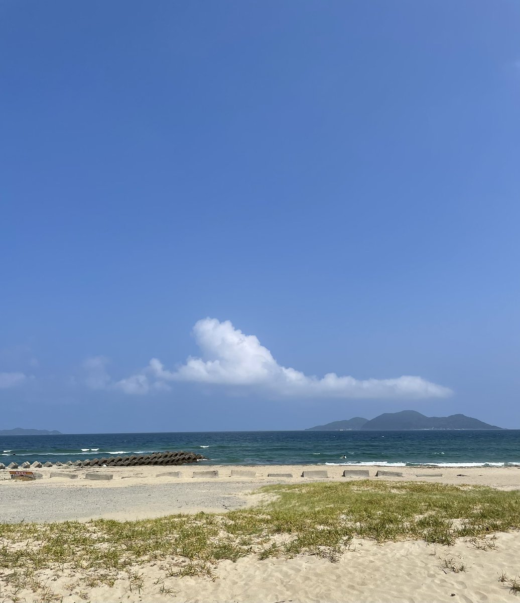 suikada_21's tweet photo. 海の匂いが好きです。 https://t.co/iMwLuqj2gP