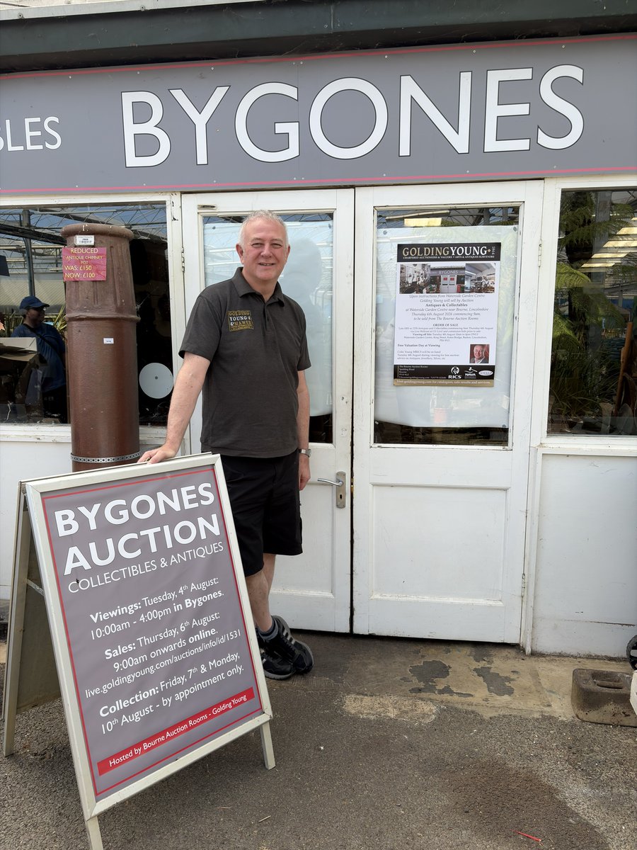 melvynprior's tweet photo. Don’t think you’ll have time for pulling pints @ColinYoungAWA! Come and meet Colin for a valuation day at Waterside Garden Centre nr #Bourne 10-4 Also view the entire stock of #Bygones which goes under the hammer this week #ViewingDay https://t.co/jaTQJxsESx https://t.co/V30jqkME6G