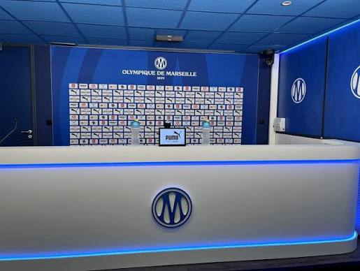 ch22_r's tweet photo. 10 ans plus tard 

#TeamOM #MercatOM https://t.co/7GXERHT7DF