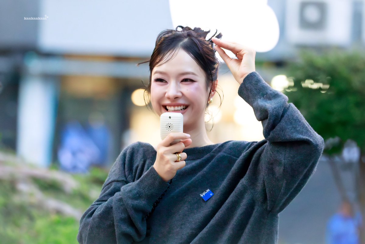 knnknnknnt's tweet photo. คิดถึงพิคนจ๋วยยิ้มหวานที่สุดเลยงับ 🥺💚✨

PANSA COMFORT IN STYLE
#FundamentalMitrxYVIS 
#MilkPansa https://t.co/oFUXcBLo9o