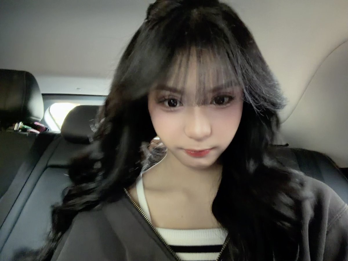 JTrisha_JKT48's tweet photo. #trishelca https://t.co/em5wSScpbL