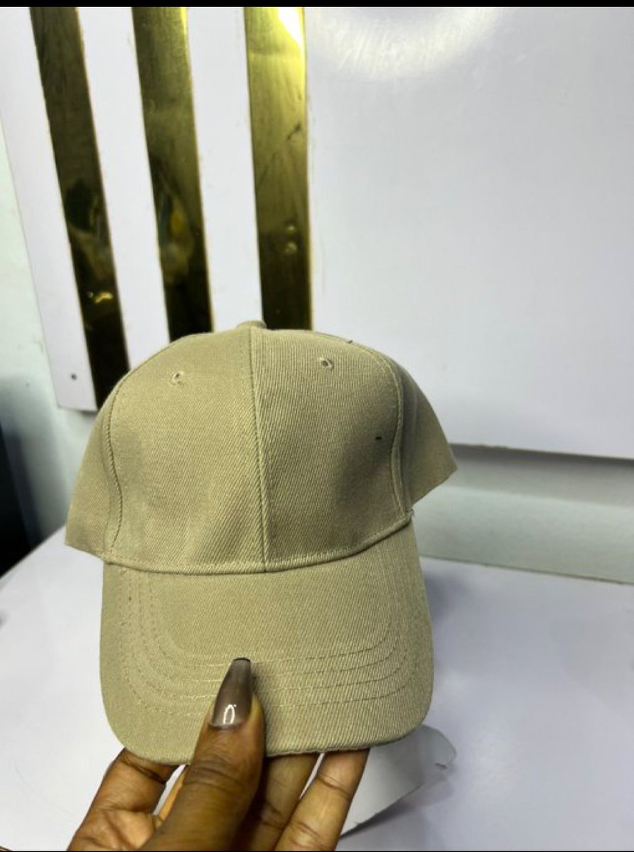 Tfh_tees's tweet photo. Plain Face Cap
Size: One size
Price:#3500
Location:osogbo (we deliver nationwide)
WhatsApp-08149012462
#facecaps #tfhtees https://t.co/8JIa85dczx
