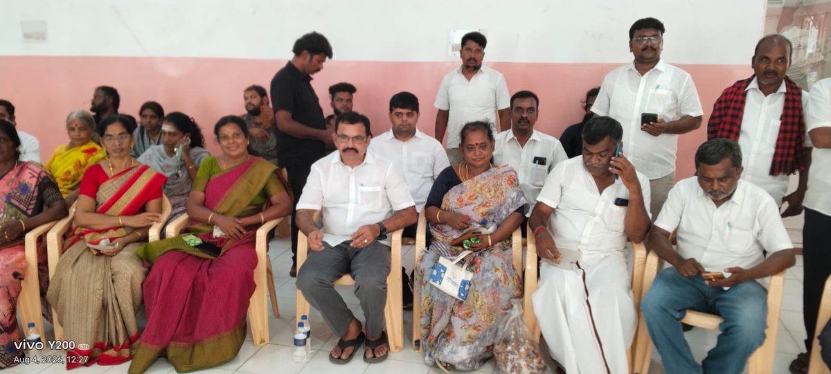 dmkethangaraj's tweet photo. தமிழ்நாட்டின் எதிர்க்கட்சித் தலைவர் மாண்புமிகு  @Udhaystalin அவர்களின் கைதை கண்டித்து, திருப்பூர் வடக்கு மாநகர @arivalayam சார்பில் போயம்பாளையம் நால்ரோடு சந்திப்பில் பொய் வழக்குகள் பதிவு செய்து ஜனநாயக குரலை ஒடுக்க முயலும் த.வெ.க. அரசை கண்டித்தோம்
#westand_with_udhay https://t.co/3N5S68zWgL