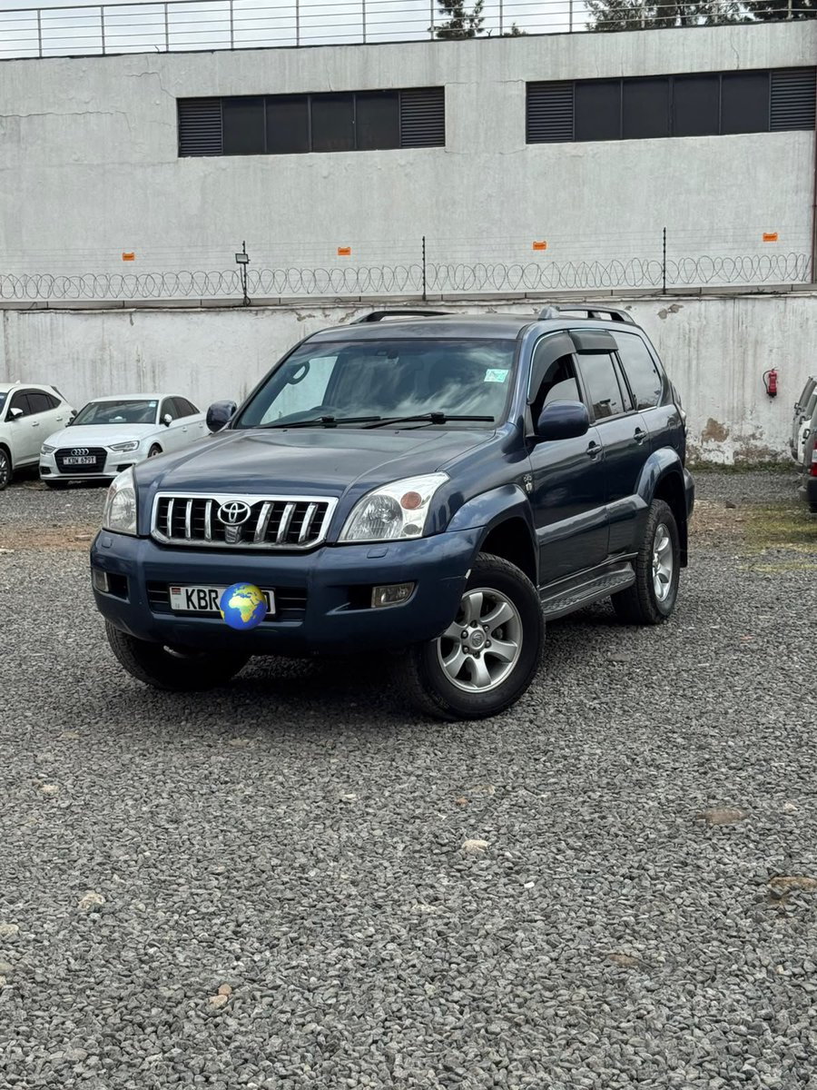 EwingKirimi's tweet photo. https://t.co/iBCOtT1A0O

🔥🔥weekly deals🔥🔥

Landcruiser Prado  2015.    - Ksh 5.2m
Landcruiser Prado J120 Diesel.  - Ksh 2.2m
Mercedes E250.  2012.   - Ksh 2.2m
Nissan note.      2018.    - Ksh 880k

☎️ 0740613319 - Ewing https://t.co/NTpbpIAanN