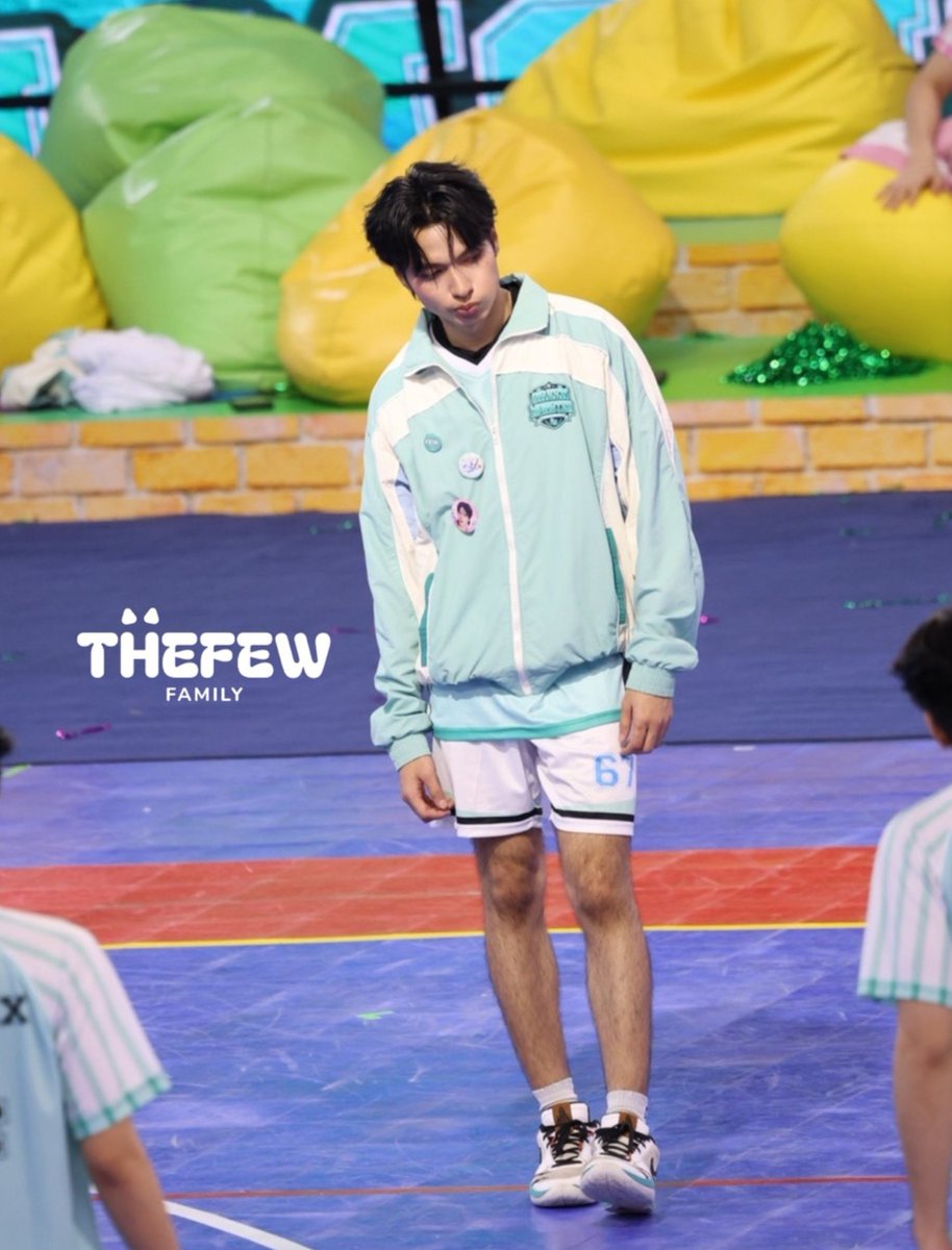 THEFEWFAMILY's tweet photo. ประมวลภาพบรรยากาศภายในงาน 𝐃𝐌𝐃 𝐒𝐏𝐎𝐑𝐓𝐒 𝐃𝐀𝐘 𝟐𝟎𝟐𝟔 
𝑯𝒊𝒈𝒉 𝑺𝒄𝒉𝒐𝒐𝒍 𝑽𝒊𝒃𝒆𝒔 🏆💚🩷✨

DOMUNDI SPORTS 2026
#DMDSportsDay2026 https://t.co/nvxE6NRzbr
