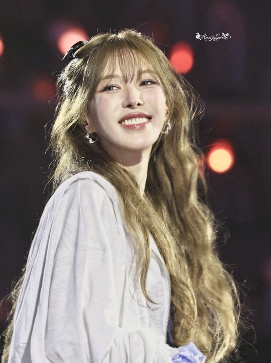 ariawen0221's tweet photo. ₊˚♡‧𝓛𝓸𝓿𝓮 𝔂𝓸𝓾 𝓬𝓸𝓾𝓷𝓽𝓵𝓮𝓼𝓼 𝓽𝓲𝓶𝓮𝓼‧♡˚₊
#Wendy
#웬디 https://t.co/psaTJzmnor