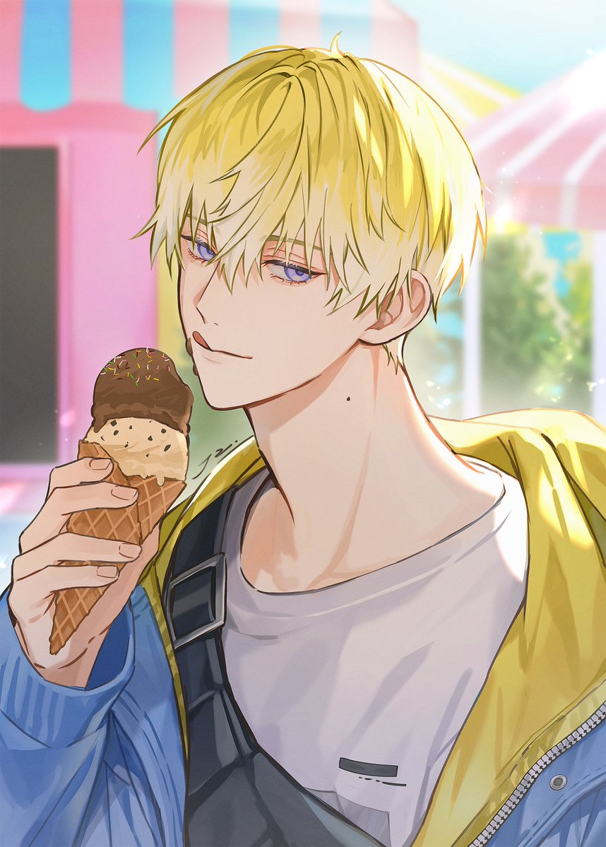 firstyourheart_'s tweet photo. 🍨 #Briskart https://t.co/LwqozVX4Co