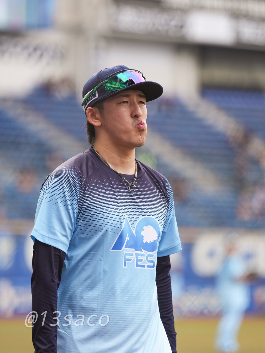 13saco's tweet photo. 隅田くんてよくセルフ変顔してるよな？
#隅田知一郎

2026.8.4
#seibulions https://t.co/yLdALfCXtB