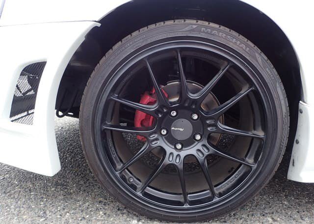 Daevalia's tweet photo. My car goes vroom vroom ~R34 Nissan Skyline GT-X~  cute girls drive cute cars https://t.co/zjFayoEu36