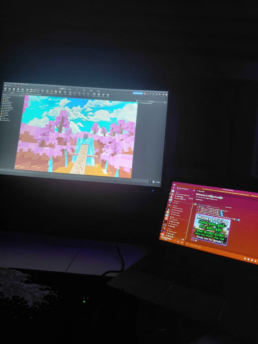 Devmasee's tweet photo. What setup do you have?
#Roblox #Robloxdev #RobloxCommunity #Setups #robloxartㅤ https://t.co/yzA5Nga4Qz