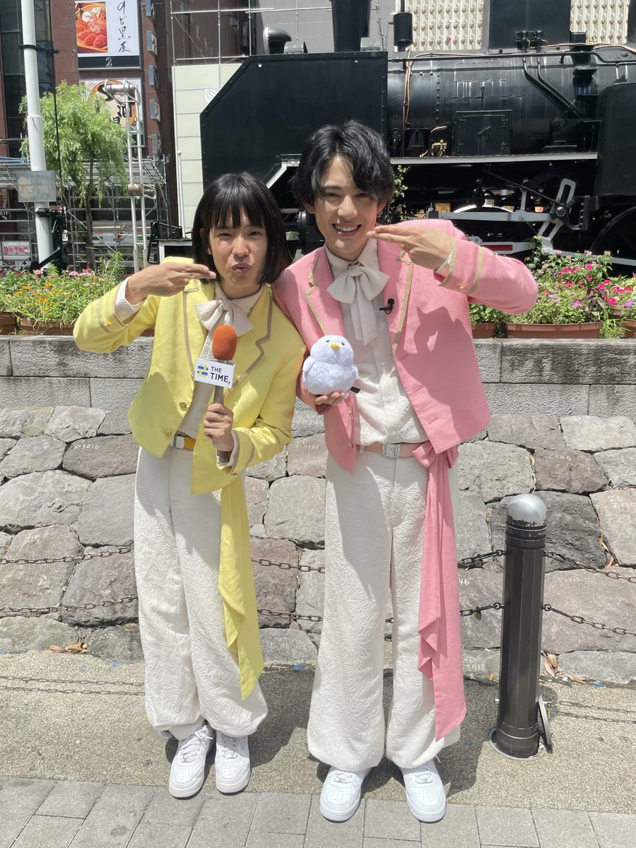 THETIME_TBS's tweet photo. 🐣🐣🐣

／
夏休み特別企画『“TIMEな人”WEEK』
明日は #モナキ #おヨネ さん #ケンケン さん生出演✨
＼

いまイチバンアツい🔥
朝ラー激戦区『新橋・銀座』エリアで… 🍜
おヨネさん、ケンケンさんが
ラーメンを食べまくる😋💨

⏰ 放送はあす7:20頃～ 📺
※生放送のため変更の可能性があります ⚠️

#thetime_tbs
@monaki_official