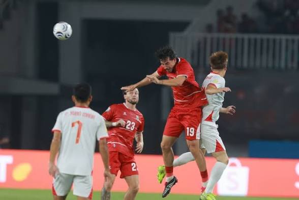 croconine's tweet photo. Semoga JH bisa belajar banyak dari STY untuk level ASEAN karena teknik bukan segalanya. Level ASEAN masih  mengandalkan fisik dan duel untuk sekedar menguasai pertandingan. Kalah Secondball -> Kena Counter -> Selesai https://t.co/wu5PrzbJzz