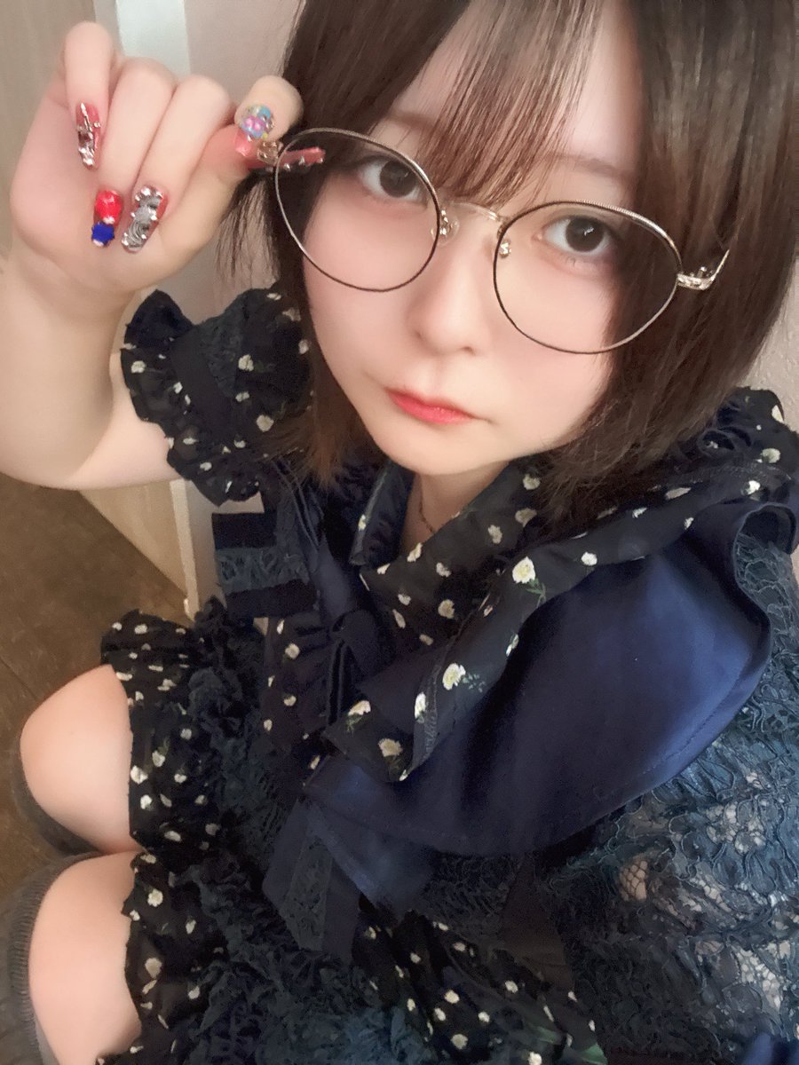 purin_parfun's tweet photo. ⌯ᐢ⩊ᐢ⌯
おきゅいんしました！引き続きアイドルイベント！ https://t.co/5S8MOejWH6