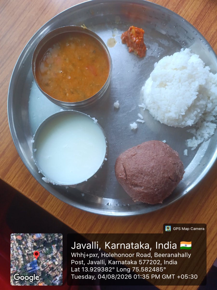 DbrarsKasaba's tweet photo. Lunch photos #SocialAudit_SWDMeals
#SocialWelfare_Karnataka https://t.co/Pt1Zjs0UpC