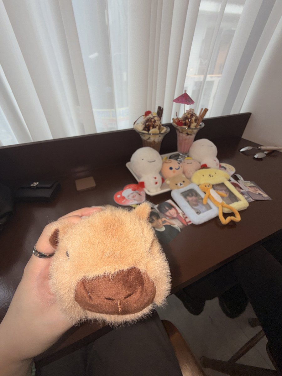 0qqnd's tweet photo. 노덩이 모임에 끼고싶은 운피바라 ㄱ-.. https://t.co/qHp8JXvwS0