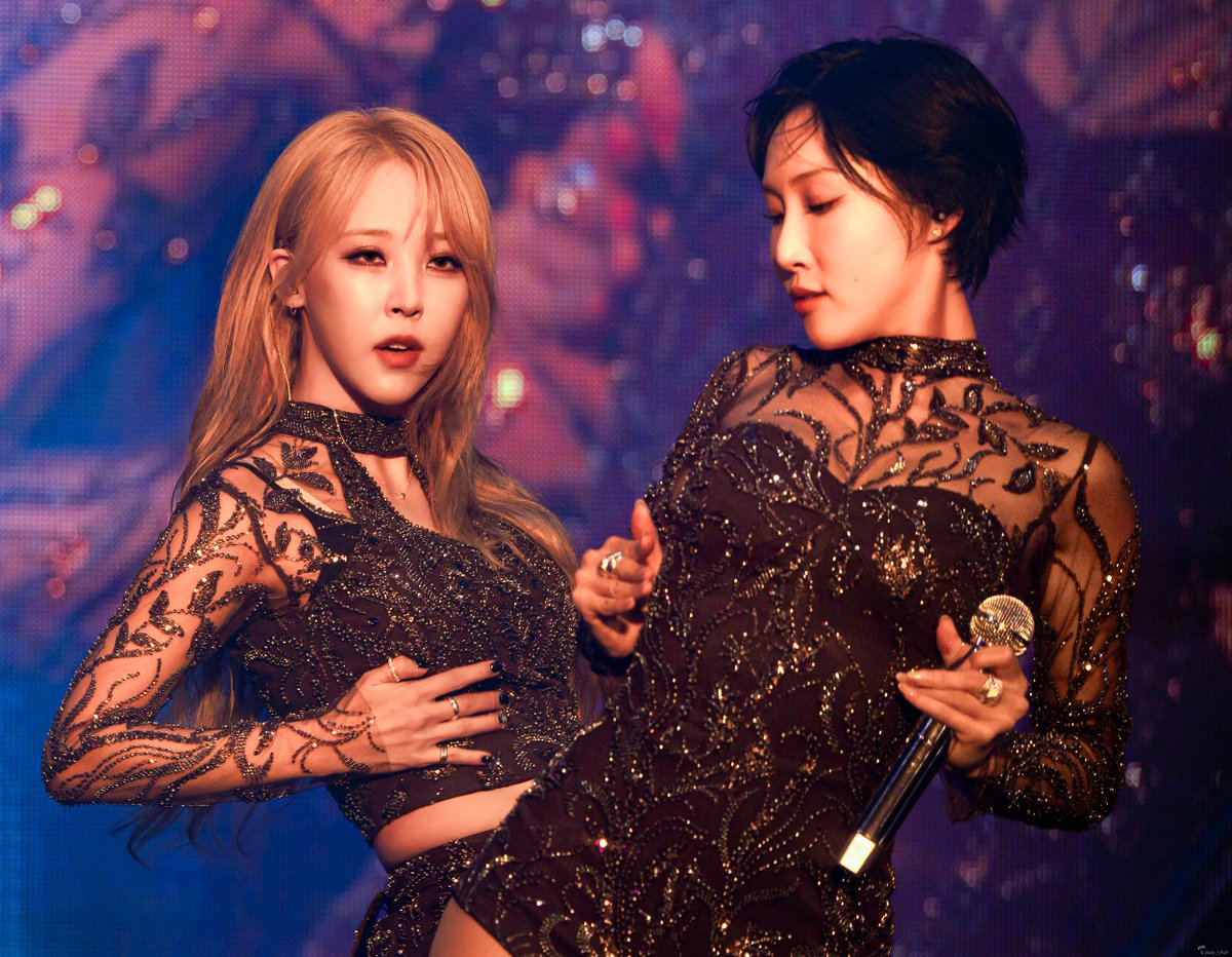 k_moo_star's tweet photo. [마마무🍀]                               
2026 마마무 WORLD TOUR [4WARD] IN SEOUL       

#마마무 #MAMAMOO 
#솔라 #Solar #문별 #MoonByul 
#휘인 #WheeIn #화사 #Hwasa https://t.co/tCr7cIcO6p