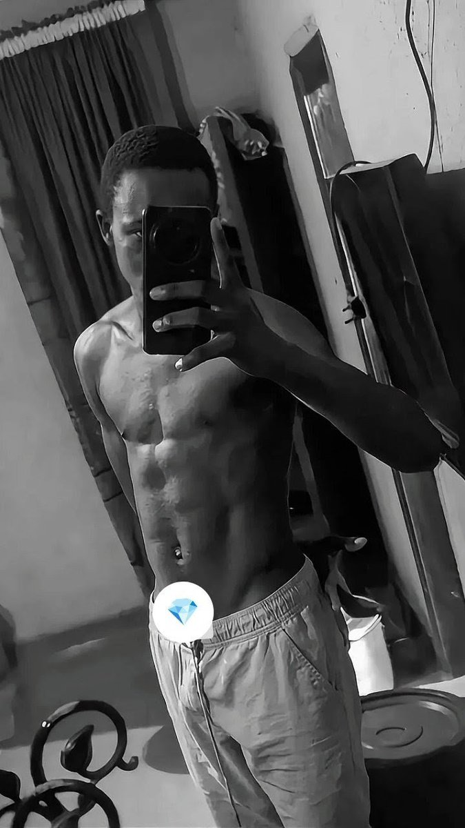 AlanWizy's tweet photo. @AdenikeOmolar11 Still building it https://t.co/gfVItAbTdj