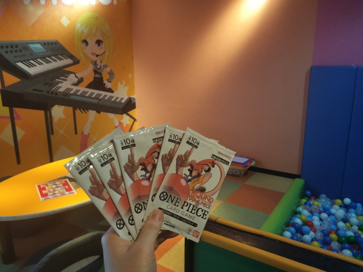 mana__tee's tweet photo. 無事にクーリッシュげっと❄
案内されたのがキッズルームって…我が家より絶対広くてのびのびできる♬✨️ https://t.co/BWNfPFmhLy