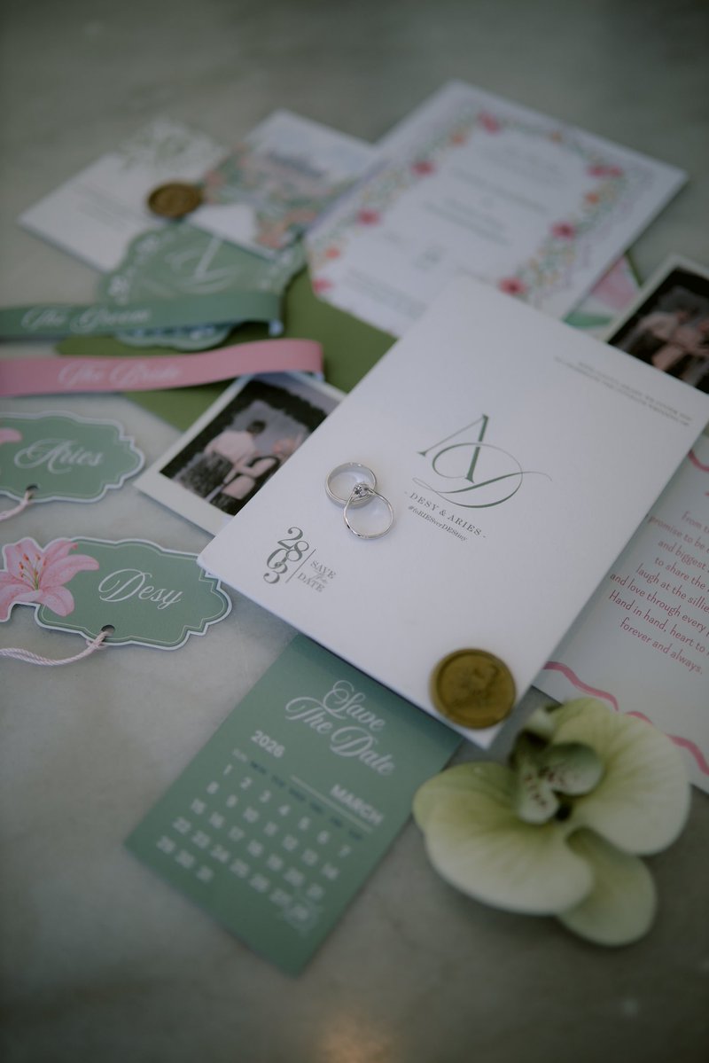 mmatxcha's tweet photo. (controversial) wedding prep budgeting tip yang aku terapin 🤨👀
1. Ga ngundang temen yang udah ga chat/in touch 6 bulan terakhir
2. Ga pake bridesmaid kalau merasa belum bisa provide kebutuhannya (book hotel, mua, beliin seragam dll)
3. Akad jam 10 pagi dan selesai sebelum dhuhur
4. Ga pakai entertainment, proses adat, dan no resepsi