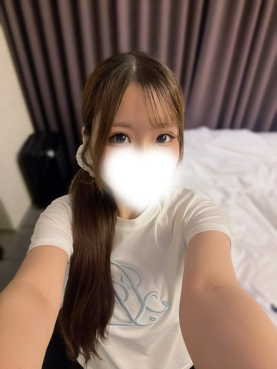 ruk038's tweet photo. Tシャツが1番着やすくて動きやすい（՞>⩊<՞）明日はなんの服着ようかな💭 https://t.co/GmqARslcdj