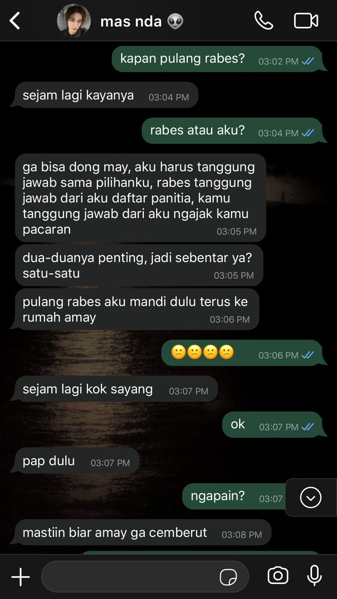 rockiescatto's tweet photo. ihtaes one tweet au, ada yang udah berani bales ucapan sayang tuh https://t.co/AB9W4RxhGL
