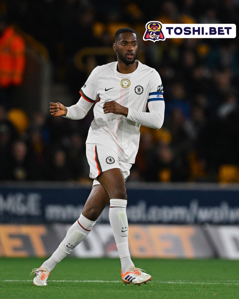 ckofootball's tweet photo. Every Chelsea fan want Tosin sold but the club says No 🤣. Most Chelsea fans can’t understand how he’s still at the club after making all these mistakes as an experienced player https://t.co/e66Uw4Dih1
