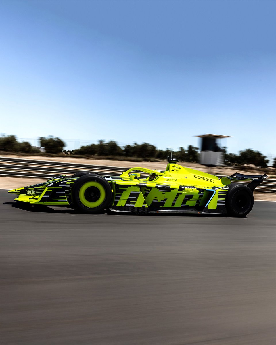 TPourchaire's tweet photo. Going full electric next season ⚡️

I’m so happy to be joining @Opel for season 13 of the @FIAFormulaE world championship !!
It’s going to be an all new but very exciting challenge for me, and I already can’t wait to be part of it. https://t.co/iuPetllsYX