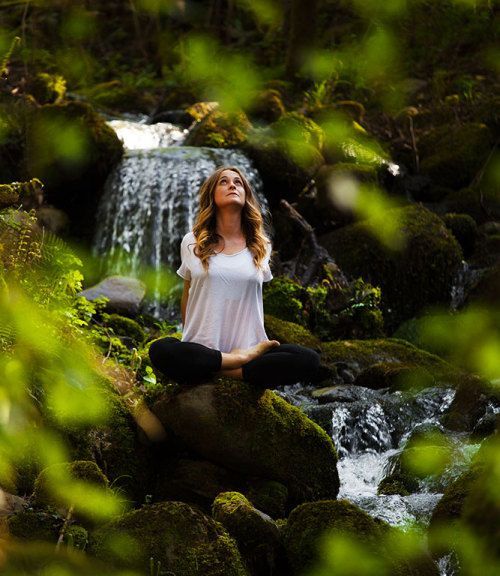 ichosetobehapy's tweet photo. (via Outdoor Yoga - practice yoga in the woodland of Tuscany ... Inspiring mindful movement, score at Aloyoga: 
https://t.co/8WIZkvL003
#yoga #meditation https://t.co/FLv2Wq77y0