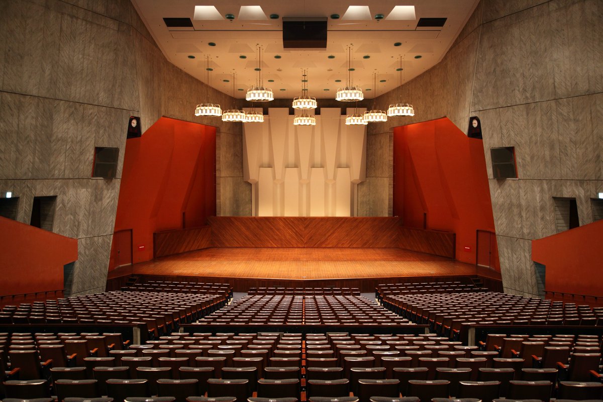 kumamotokengeki's tweet photo. 【熊本県立劇場 全館再開のお知らせ】
令和8年熊本地震により被災された皆さまに、心よりお見舞い申し上げます。
地震の発生に伴い臨時休館しておりましたが、施設の安全確認が完了したため、令和8年8月5日（水）より全館の利用を再開いたします。 https://t.co/yqTBVDcvIP