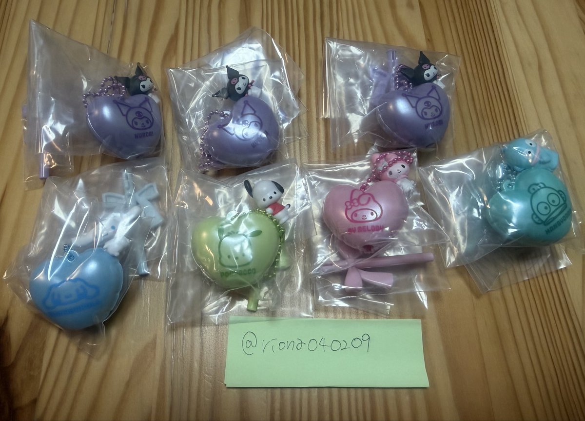 riona040209's tweet photo. サンリオバルーンポップチャーム グミ
交換

譲　シナモロール　マイメロディ
　　クロミ　ハンギョドン　ポチャッコ

求   キティorキティとバツ丸
　　　　　　キティとポムポムプリン
　　定価+送料

郵送📮
まとめて交換いただけるとありがたいです
お気軽にお声掛けください🙇‍♀️ https://t.co/k55WxdVPD2