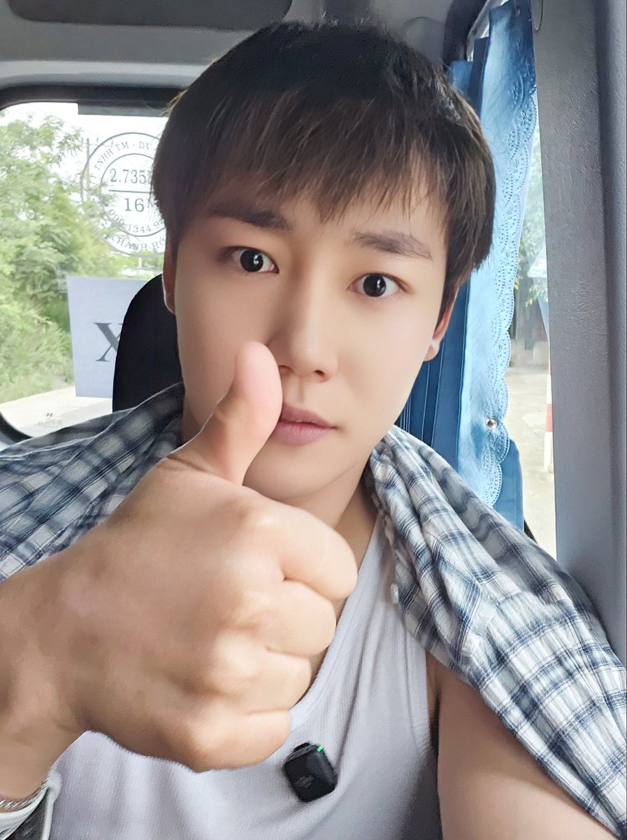 GoldenChild's tweet photo. [📸] 260804 2026 ABC TOUR IN Nha Trang

#GoldenChild #골든차일드 #GNCD
#이장준 #LEEJANGJUN https://t.co/T8E8Y8RrxZ