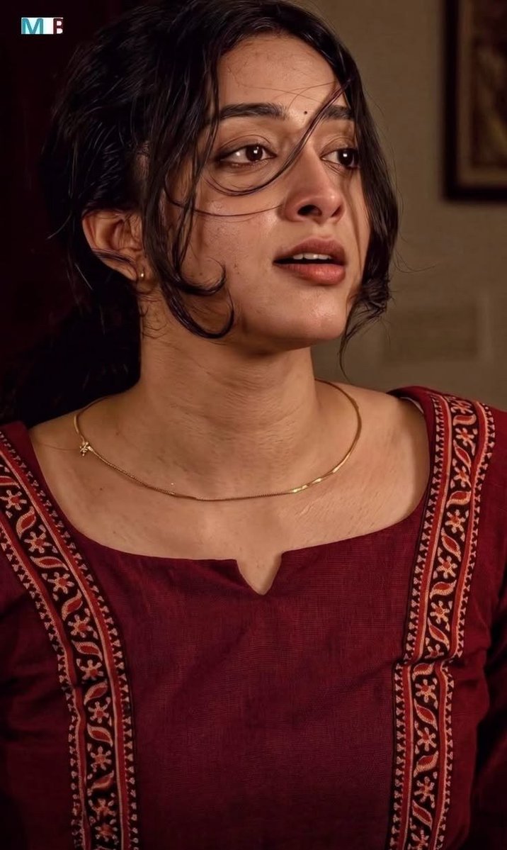 Im41939's tweet photo. The condition of sanskari girl after her brother's bully has completed just 1 round of intense fucking. Now she will have to bear it for another 6 rounds 🥵 https://t.co/fdhCZBWIqC
