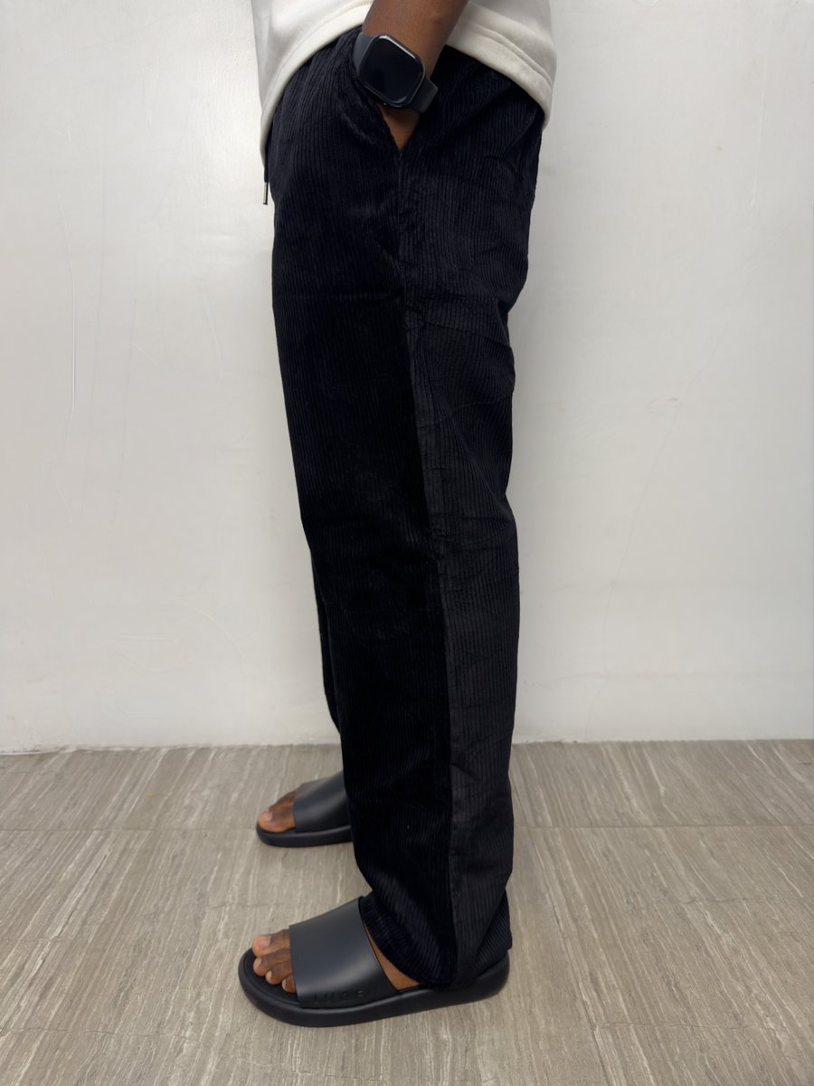 Intellectual_OT's tweet photo. Corduroy pants 

🏷️ 16k each 

Kindly Rt 🙏🏽 https://t.co/ziHjU6rNEO