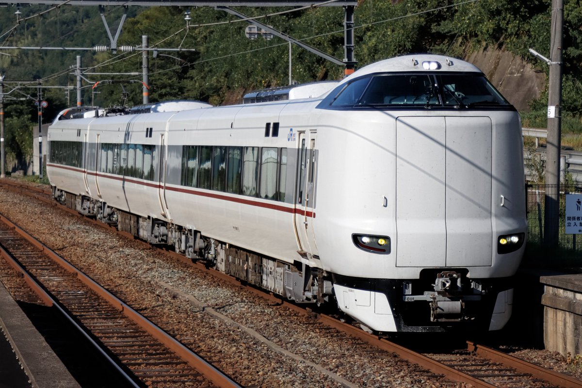 syumitetsu188's tweet photo. 2026.8.4
3052M
287系FC01編成✨️
特急まいづる12号 京都行
@真倉

検査明け287系付属トプナン編成の順光カットとかいうトンデモ欲張りしてきた。 https://t.co/48cLaCsTji