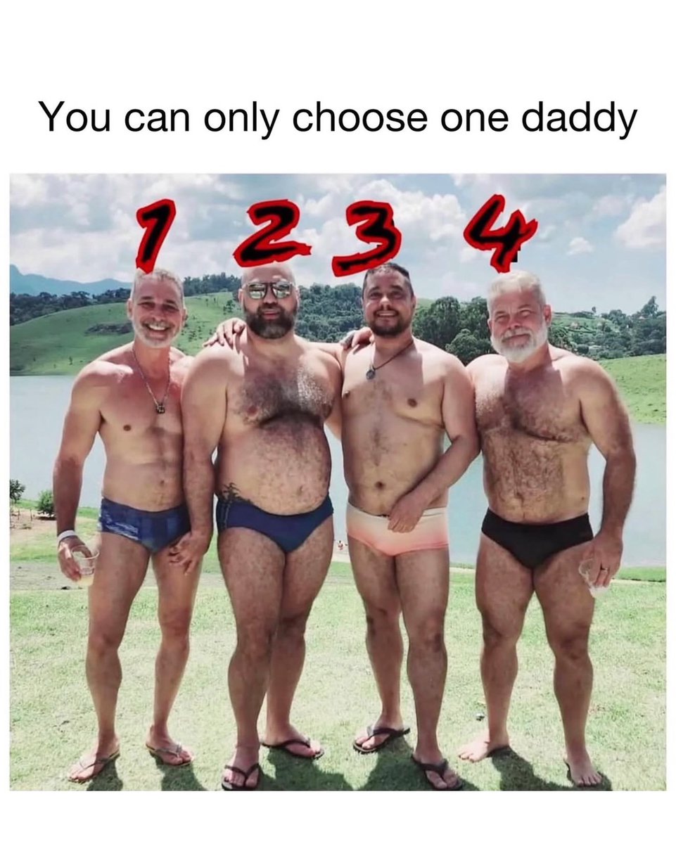 fxjuneboy2's tweet photo. Who's your sugar daddy? https://t.co/hdM8t5OwRm