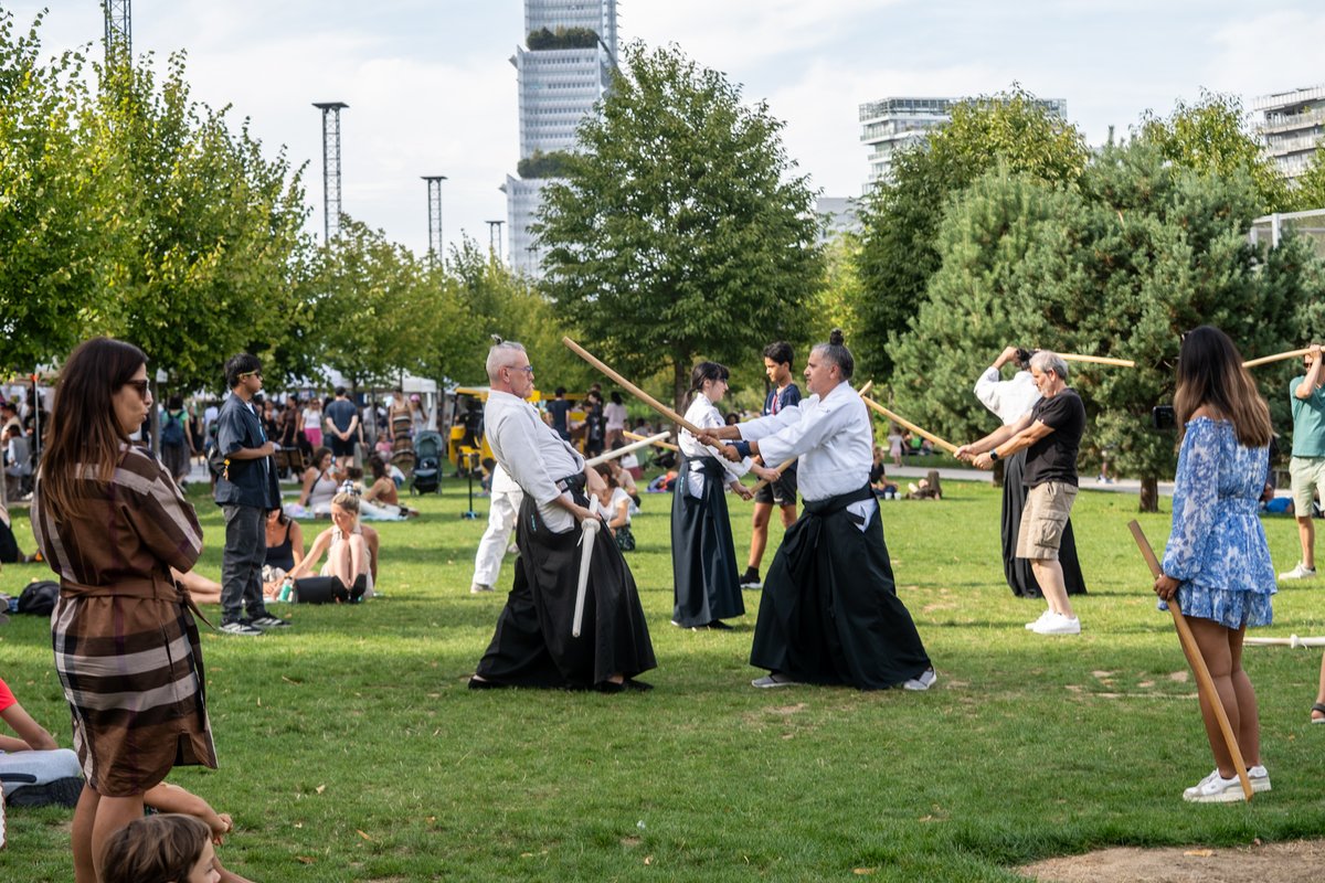 Mairie17's tweet photo. Vous cherchez une activité pour la #rentrée2026 ? Une #association sportive, culturelle ou autre ? 🤔

➡️ Alors rendez-vous dimanche 6 septembre de 14h à 18h au #ParcMLK pour notre forum des associations !

Ne manquez pas ce temps fort 😉

#Paris17 https://t.co/pcrjNT9S3O