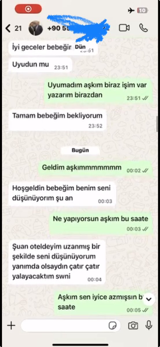 ankara_kusu's tweet photo. İzmir Menderes Belediye Başkanı’nın yazışmaları için ‘nasıl sevgili bu hemen belediye konularına girmiş’ diyerek montaj olduğunu söyleyenler var. İlla tam mesajlaşma mı yayınlamak lazım inandırmak için..

Her boku anlatmış işte ‘azgın boğa’.. Kadın da her şeyi kaydetmiş. Özel fotolar da atmış.. @iLkayeFe