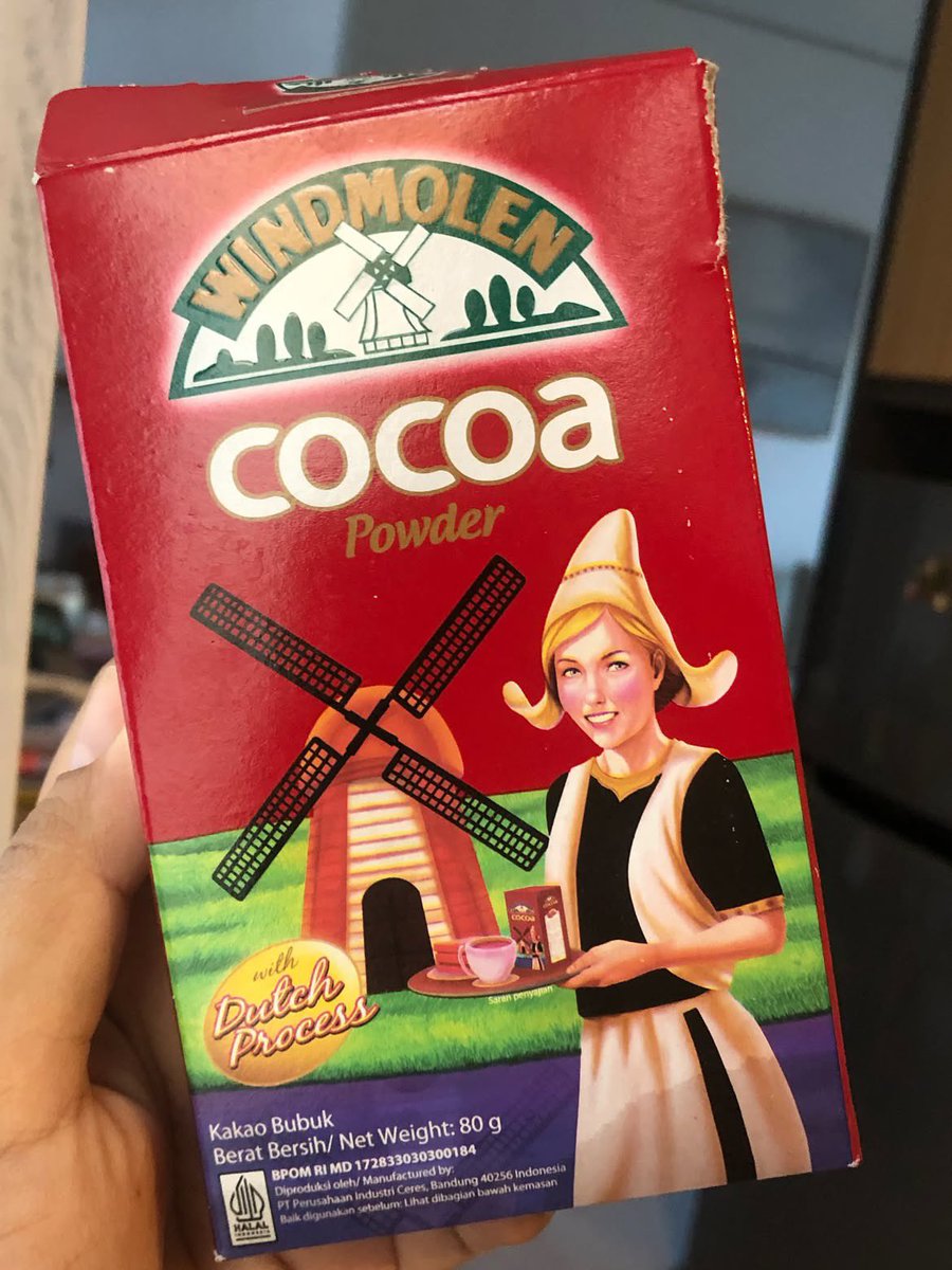 nornavern's tweet photo. Yang gak suka ngopi merapat🫵🏻
Akhirnya aku nyobain hack coklat ala cafe

Cuma pakai 4 bahan aja.
rasanya creamy, nyoklat banget, plus bisa hemat puluhan ribu wey😭￼ https://t.co/s4OHiKRsyu