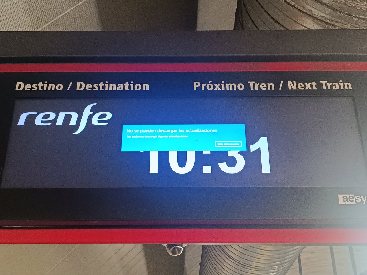 sie9k's tweet photo. @CercaniasMadrid  pantalla en anden de Recoletos https://t.co/e3iO9emUN0