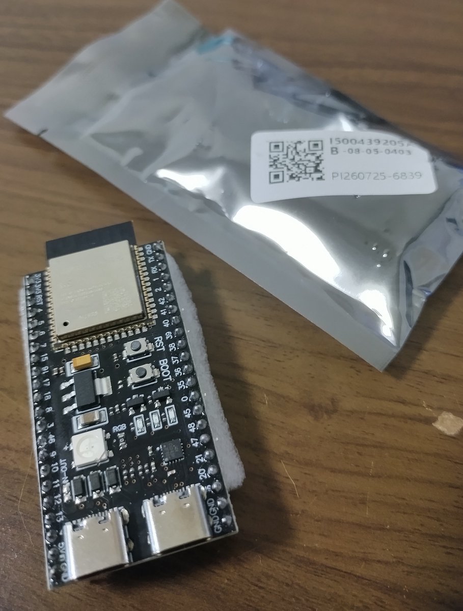 marimo_linux's tweet photo. また新しいマイコンを買ってしまった
RaspberryPiPico2が最後だと思っていたのに https://t.co/9Ocq8eJLp1