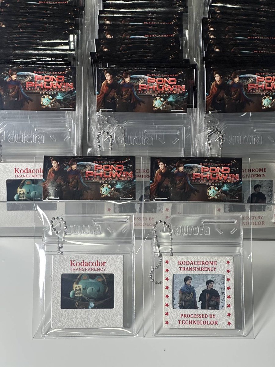 NEMALAisHAPPY's tweet photo. มารับน้องๆกลับบ้านกันน๊า กลัวเหลือ🥹

🌌💫🚀 Giveaway for #pondphuwin Space Soul-dyssey concert 

🗓️ 21 & 23 Aug 2026 (2 days)
📍 Impact Arena
⏰️ TBA

🎧 #permpoon Mini Keychain 15 ae/day
🪐 PPW Mini Keychain 15 ae/day
🌟 PPW (die-cut) Sticker 25 ae/day

🐻♥️🐼 Super Special!! PPW Keychain only 3 ae/day (with a small mission 😬🍑🤟) 

💞 please RT & show this tweet 💞

Kindly DM for exchange ☺️

#ปอนด์ภูวินทร์ 
#ppnaravit #phuwintang