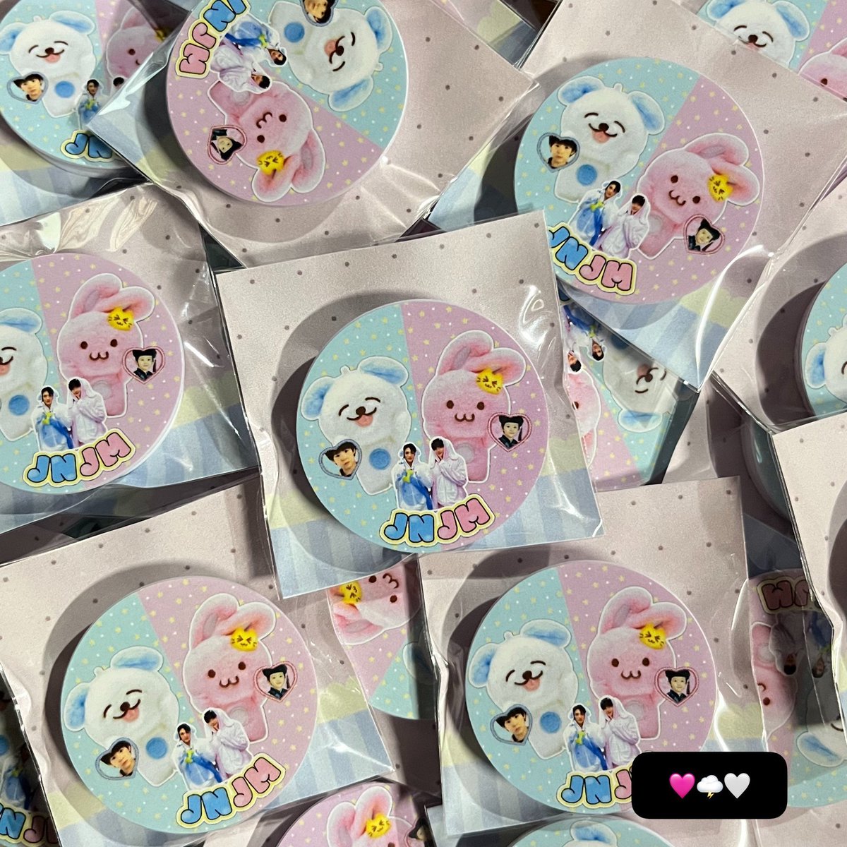_mumu_meow_'s tweet photo. pls rt 🐶🐰
giveaway JNJM Fanmeeting in BKK

               ✨griptok 100 pcs✨

📍 Impact Arena, Bangkok
date : 07/08/2026

ออกแบบและผลิตโดย #ReviewforPK

#NCTJNJM_FANMEETING_TOUR
#NCTJNJM_FANMEETING_TOUR_IN_BKK
#NCTJNJM_FANMEETING_TOUR_DUALITY https://t.co/8jC0lI1GlY