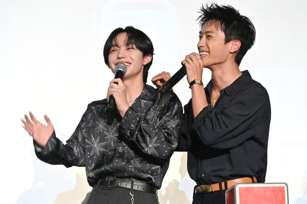 natalie_mu's tweet photo. 🟨 森愁斗（BUDDiiS）主演映画 
「#ウォーターガーディアンズ」舞台挨拶🌊

IMP.椿泰我が明かした「部活のような」現場
撮影中はパンプアップ💪ただ1人を除いて──

⏬舞台挨拶レポート・📸撮り下ろし36枚
https://t.co/XMFVdL6KIS https://t.co/lQmeaG834v