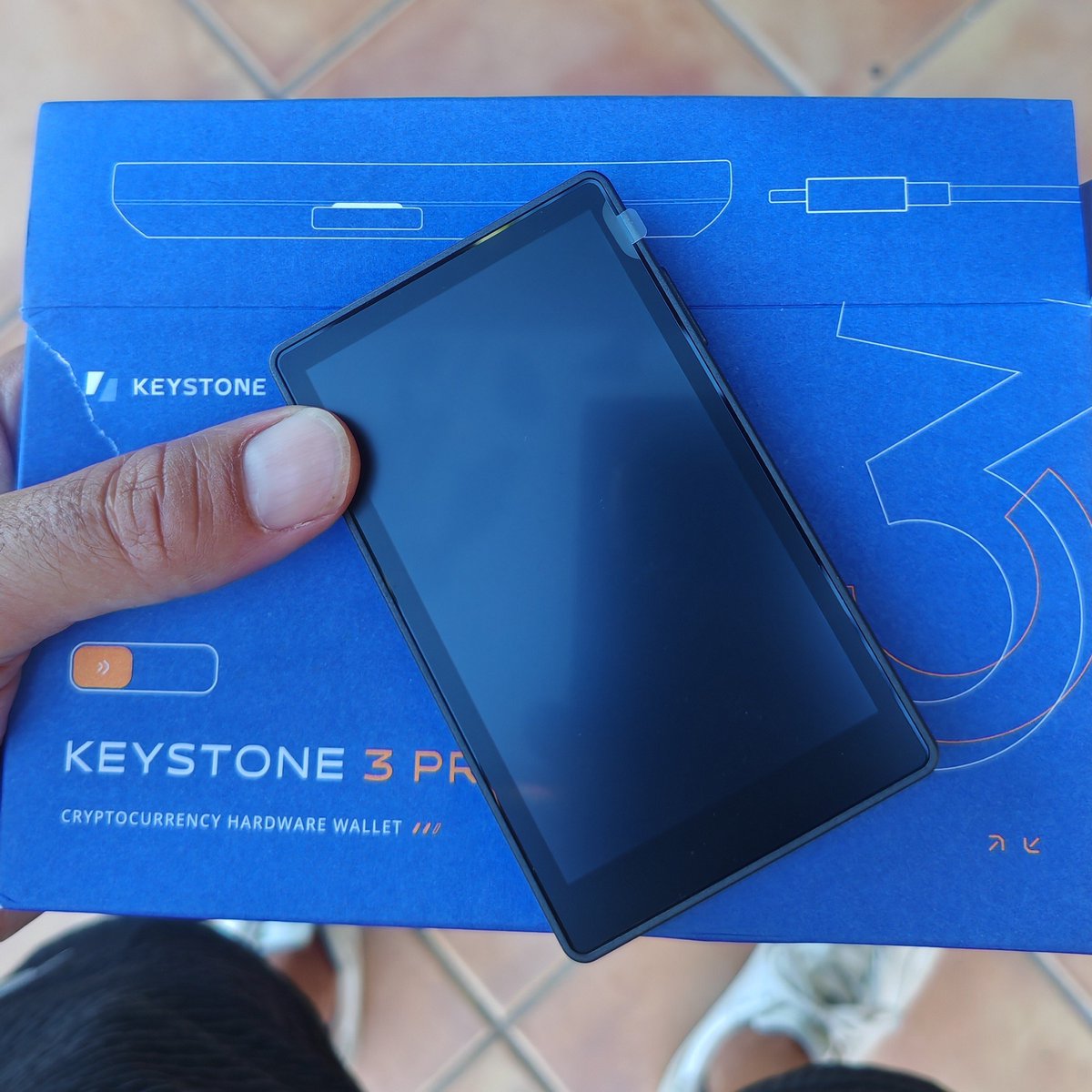 jamesgreen124's tweet photo. My @KeystoneWallet just arrived, and I'm really excited to try it out! Now all I need is for @LibertySwapFi to send my PulseChain bags to the moon! #PulseChain #HEX https://t.co/W6Rl4jnc81